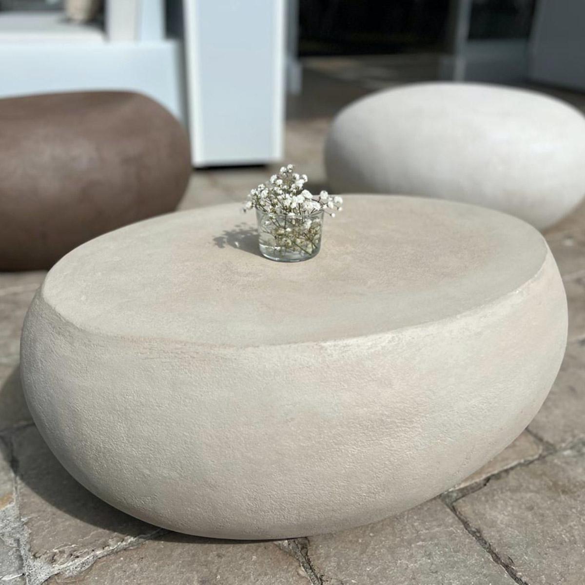 Tavolino da caffè a forma di pietra gigante da giardino K3